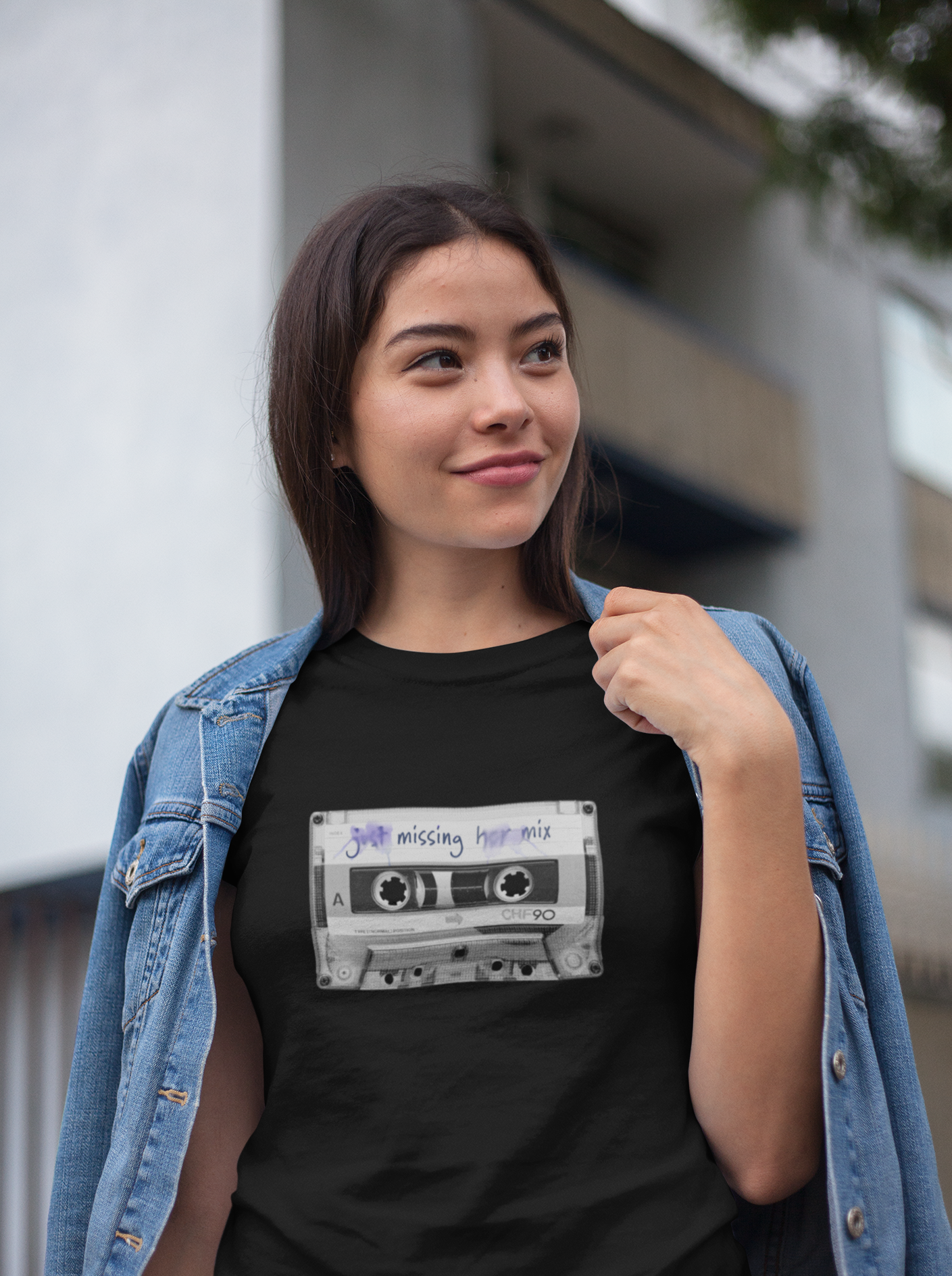 Just Missin Her T-Shirt - Black